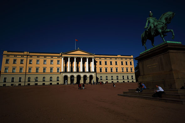 Slottet i litt dunkelt lys