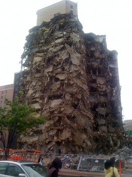 Festen ble i villeste laget...