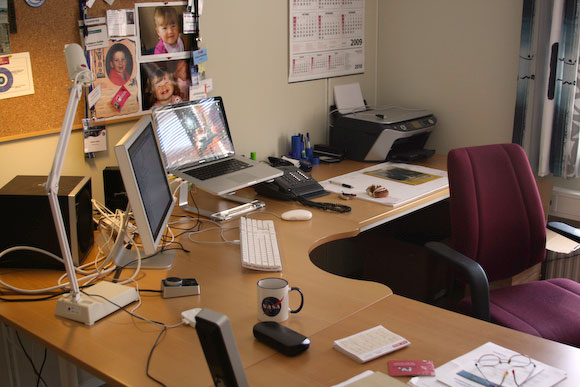 19.5 2009: Kolbjørn har fått nytt kontor!