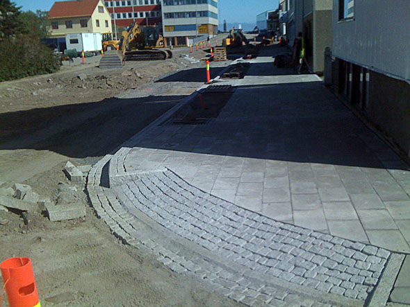 20.6 2009: Storgata tar form.