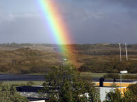 Da veit vi kor skatten ligg!