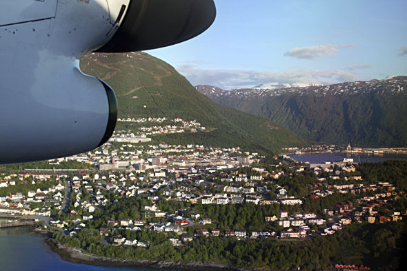 12.6 2009: Innflygninga mot Narvik