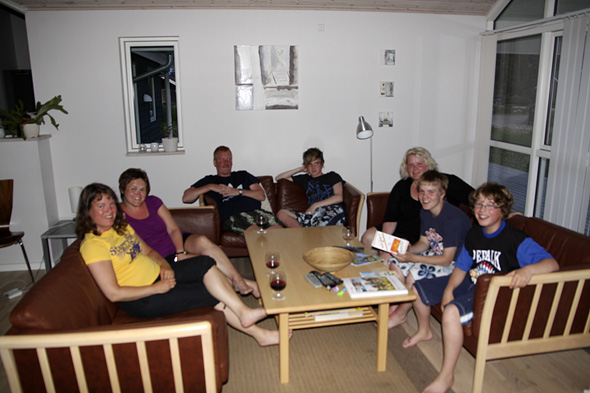 7.7 2009: Yatzy-party på kvelden har blitt standard