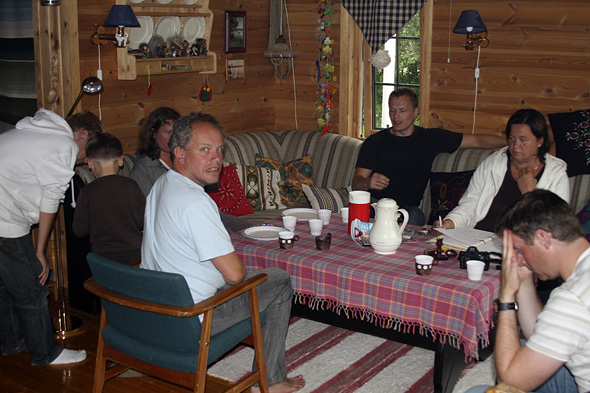 21.7 2009: Frode, Øyvind, Lill, Heidi og en bedende Arne