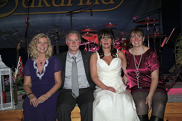 Søskengjenforening etter 42 år - Harriet, Kolbjørn, Anne-May og Tove