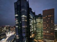 Utsikta fra hotellrommet i Tokyo