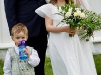 Thomas og Lotte som rette ektefolk